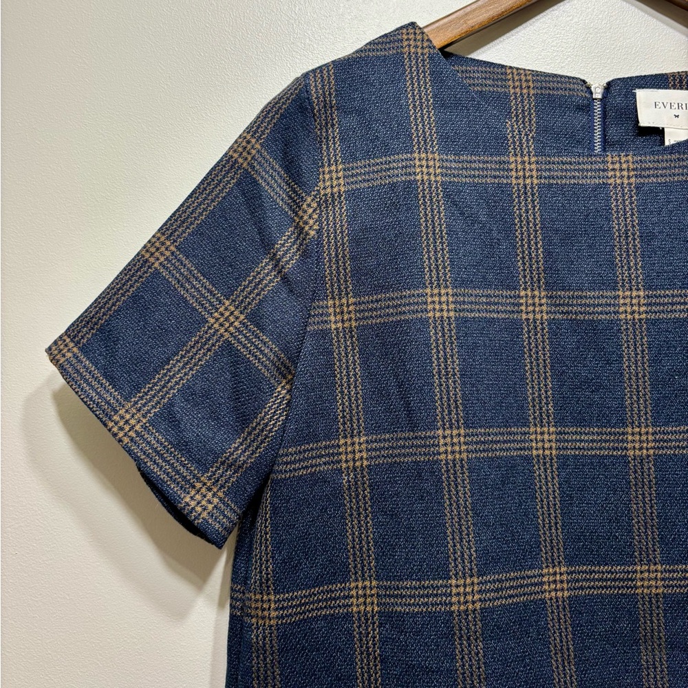 Everly Plaid Cropped Length Relaxed Fit Short Sleeve Crop Top Shirt Blue Tan - Picture 2 of 7